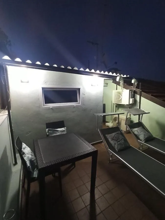 Cavour17 Apartment Sanremo 0*,